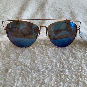 NWT EXPRESS Brow Bar‎ Aviator Blue Rose Gold Sunglasses